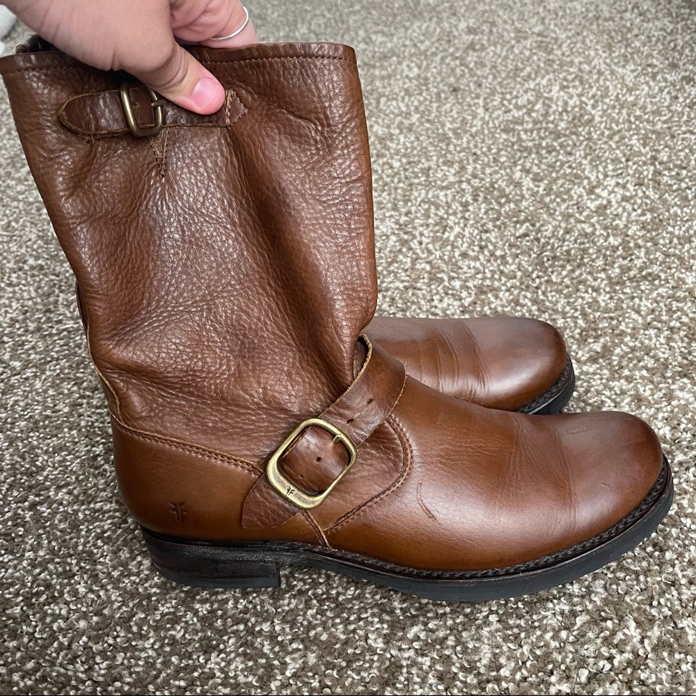 Frye Short Veronica Boots Size Nine Dark Brown 9 - Picture 6 of 9